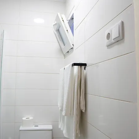 Matching Guest house Loures